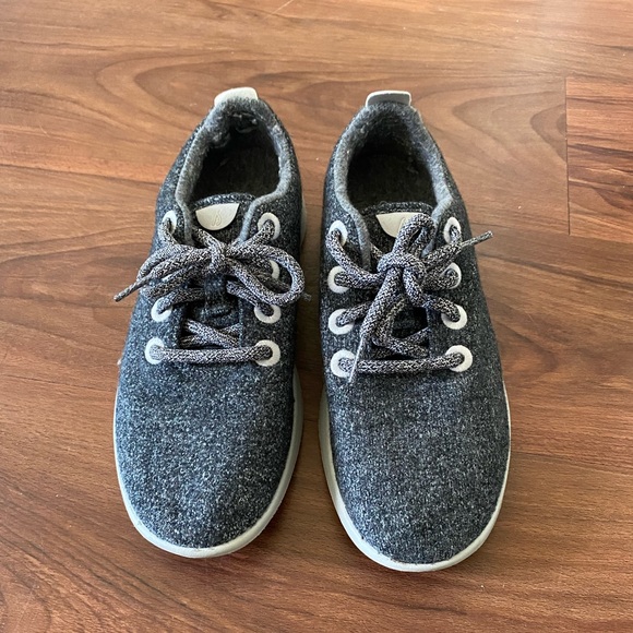 allbirds Shoes - Allbirds women’s wool runners natural grey (light grey sole) size 6